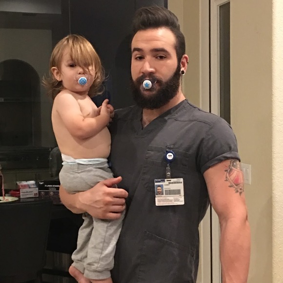 Meet your Posher, Casey - Picture 1 of 1